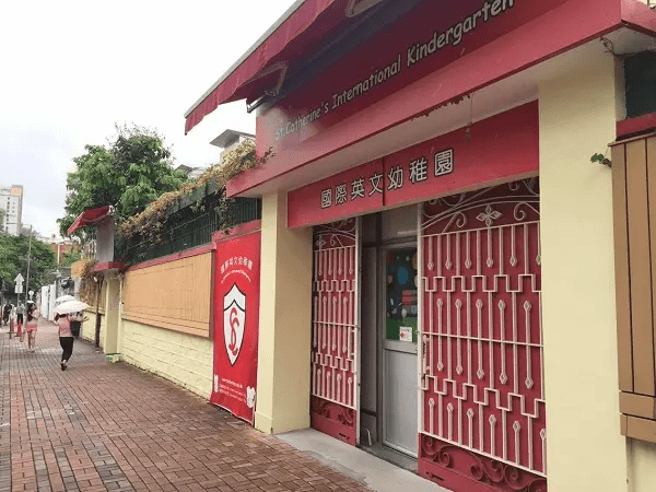 想入一线直资学校幼稚园阶段应如何部署？哪所入名直有保证？