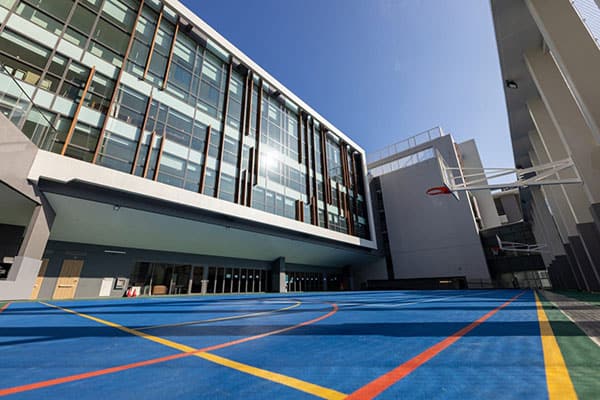 沪江维多利亚学校_5