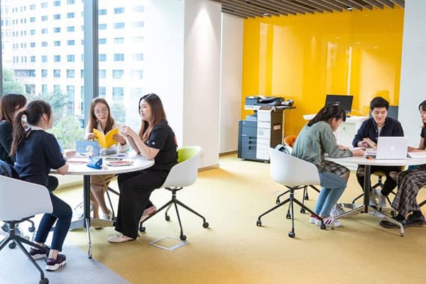 香港都会大学_9