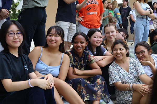 香港李宝椿联合世界书院_16