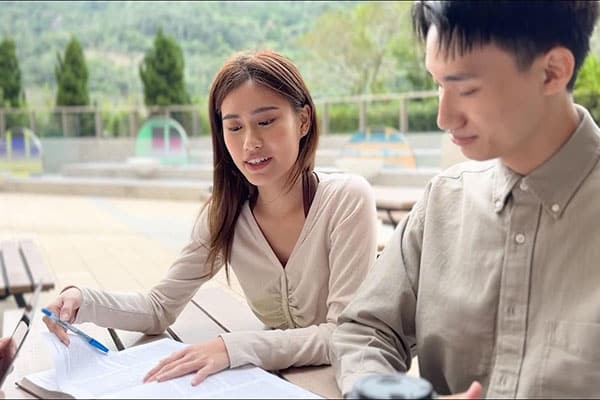 香港浸会大学国际学院_9