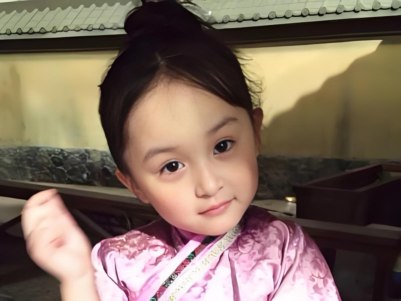 因为小芈月，香港培侨书院被家长问爆了