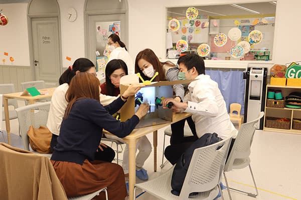 沪江维多利亚学校_11