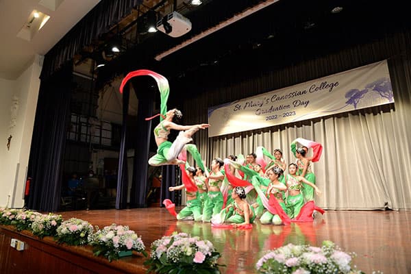 嘉诺撒圣玛利书院_13