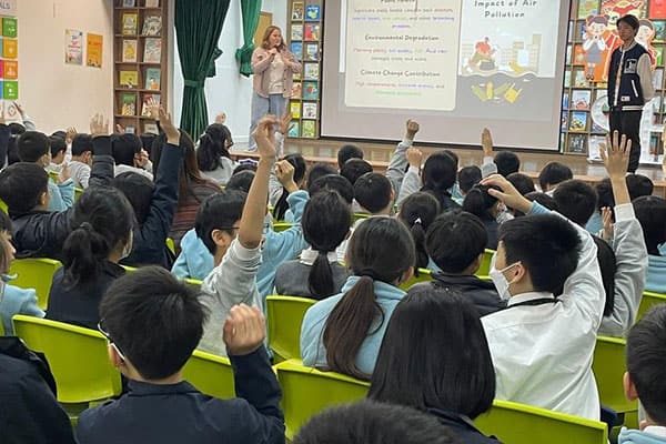 香港李宝椿联合世界书院_10