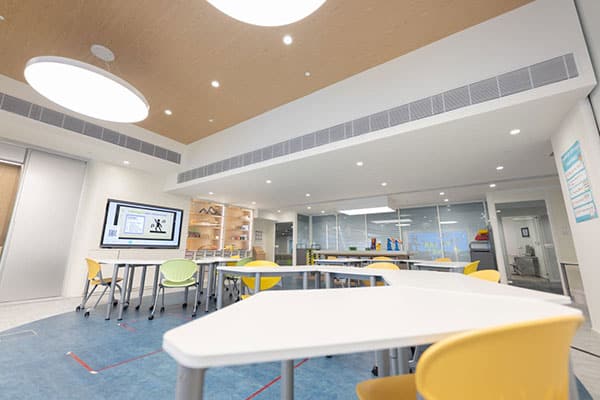 沪江维多利亚学校_25