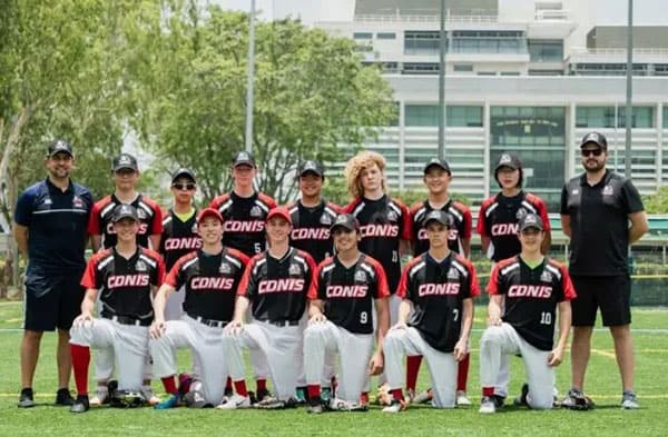 加拿大国际学校_5