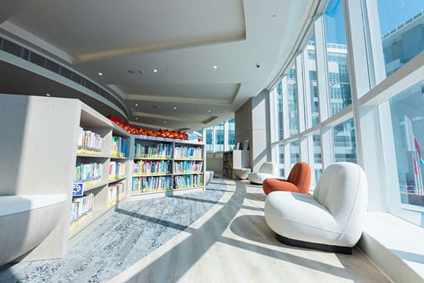 沪江维多利亚学校_18